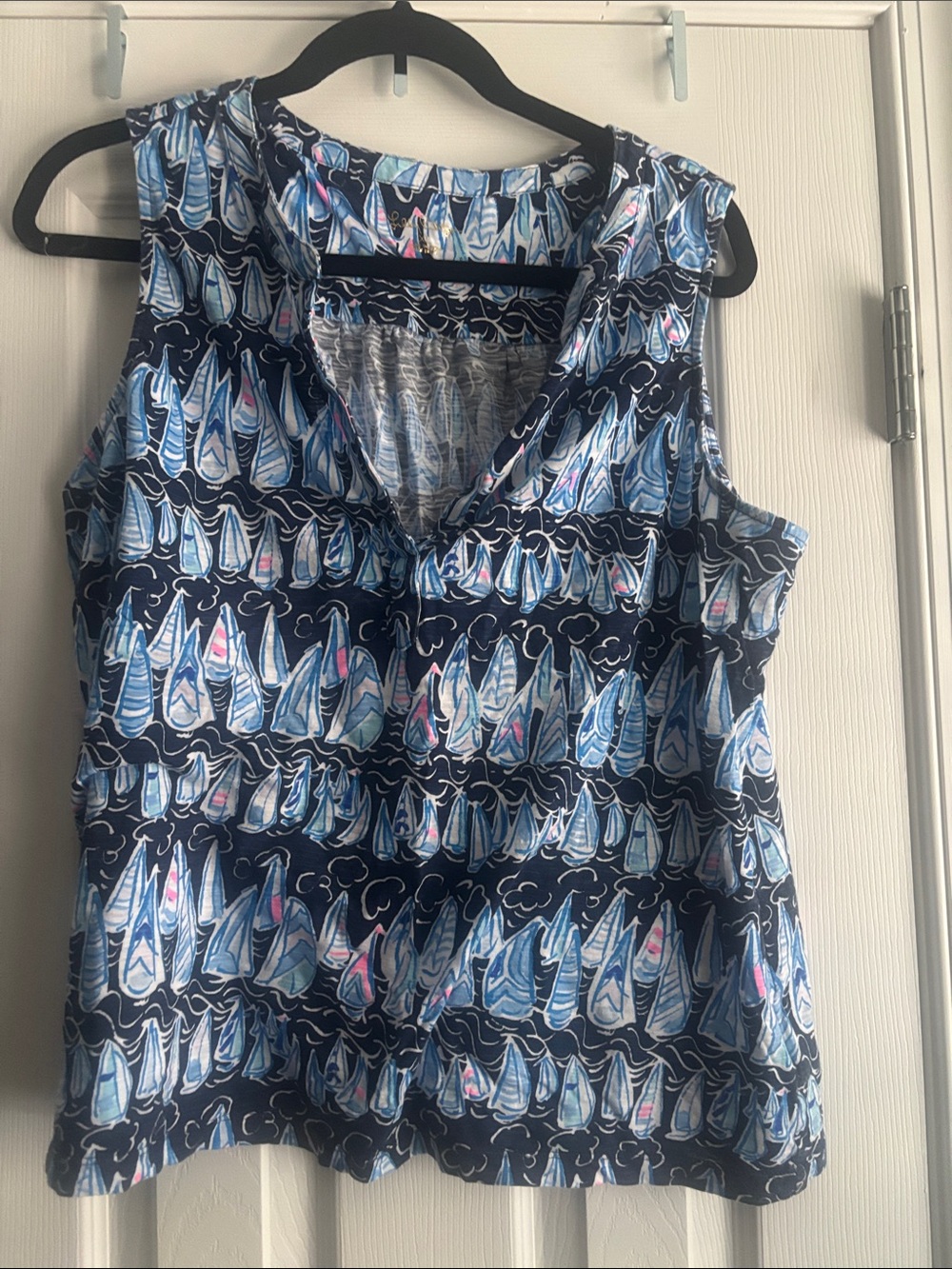 Lilly Pulitzer XL sailboat tank
